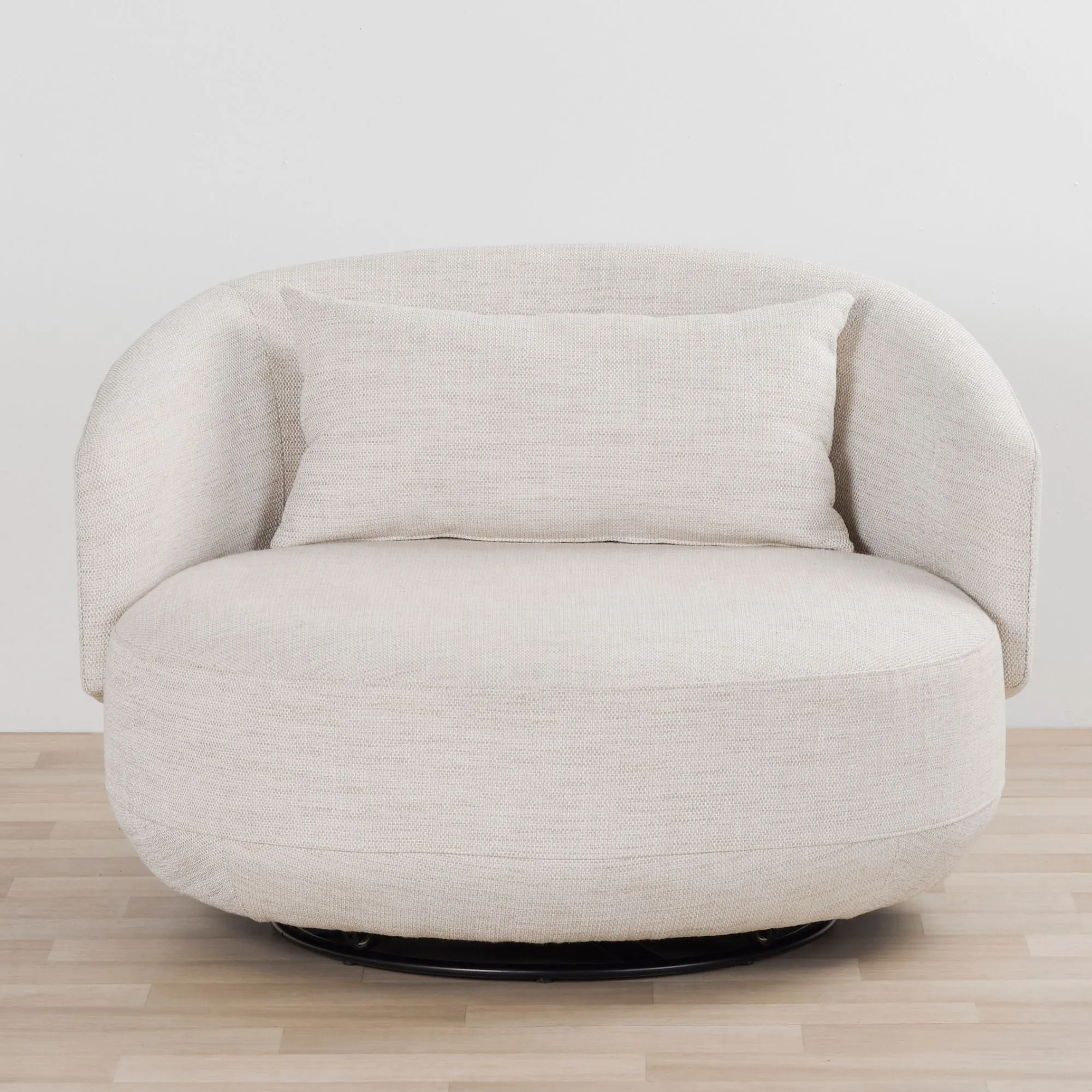 Lunar Swivel Chair - Natural