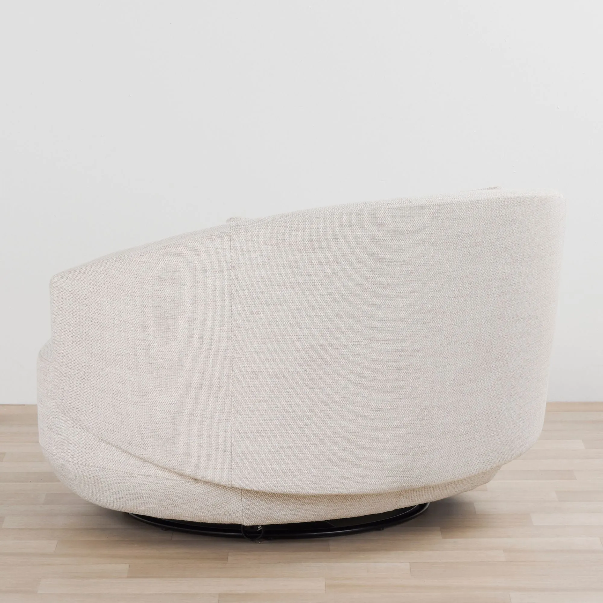 Lunar Swivel Chair - Natural