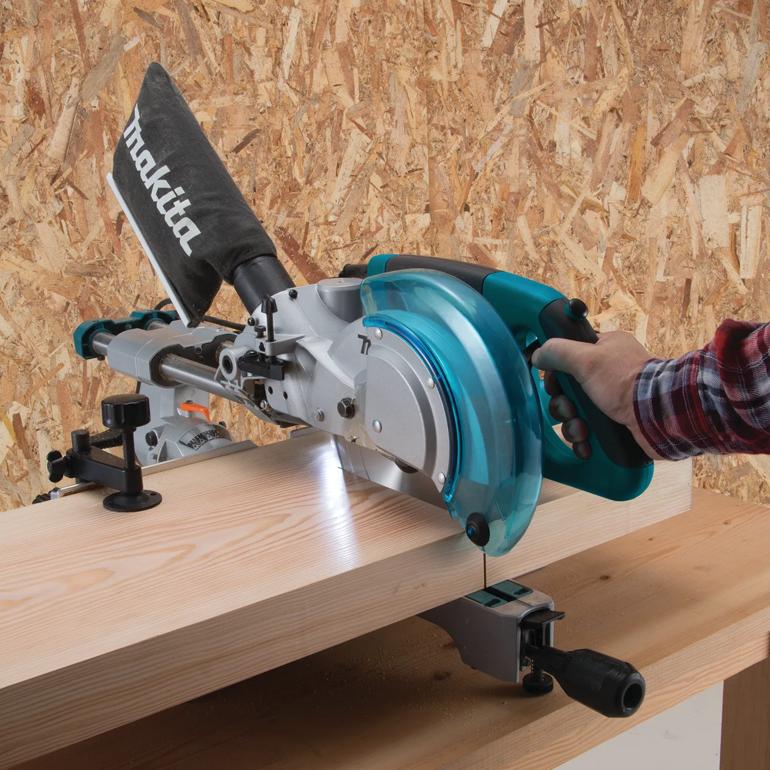 Makita LS0815F 8-1/2" Slide Compound Miter Saw