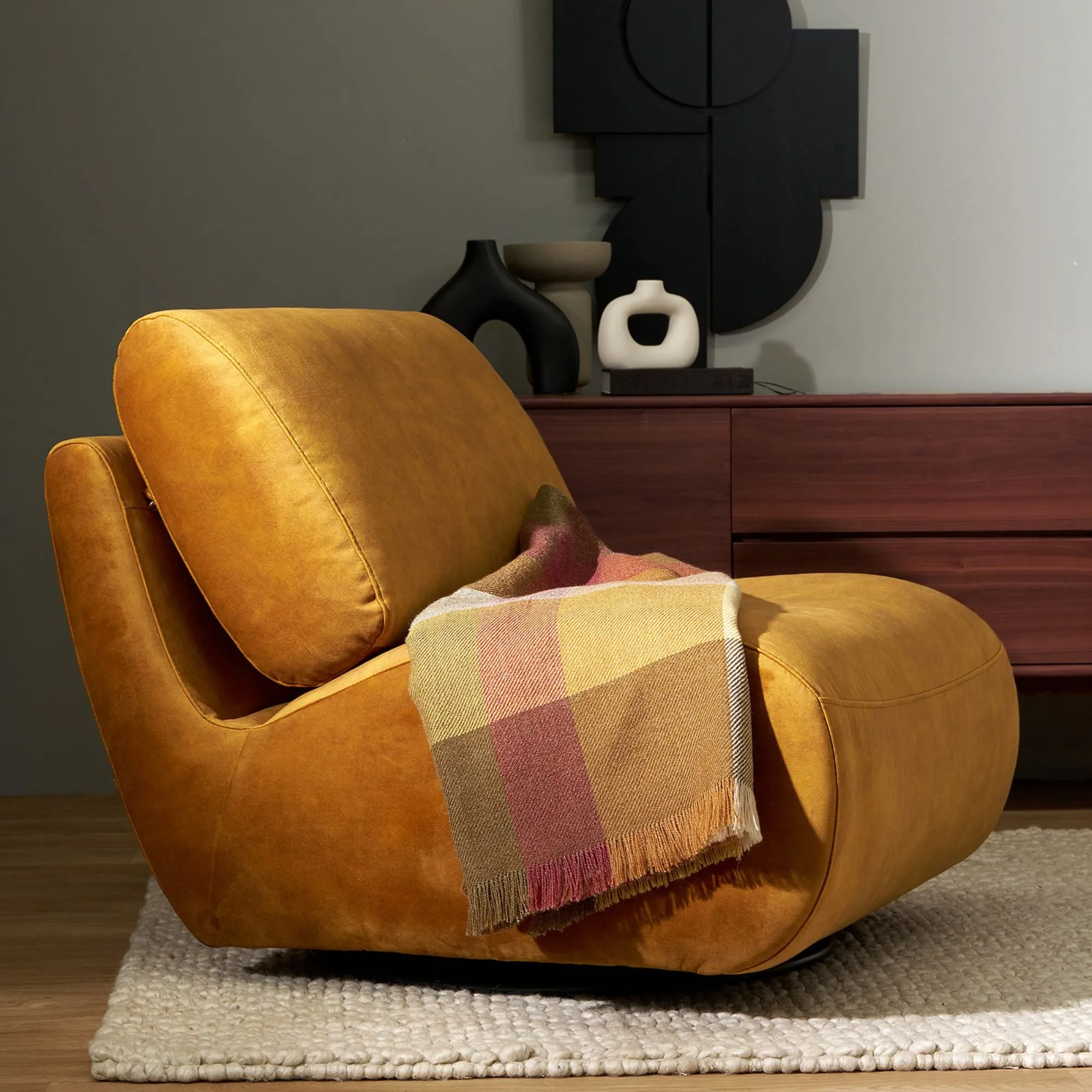 Sashka Swivel Chair - Old Gold