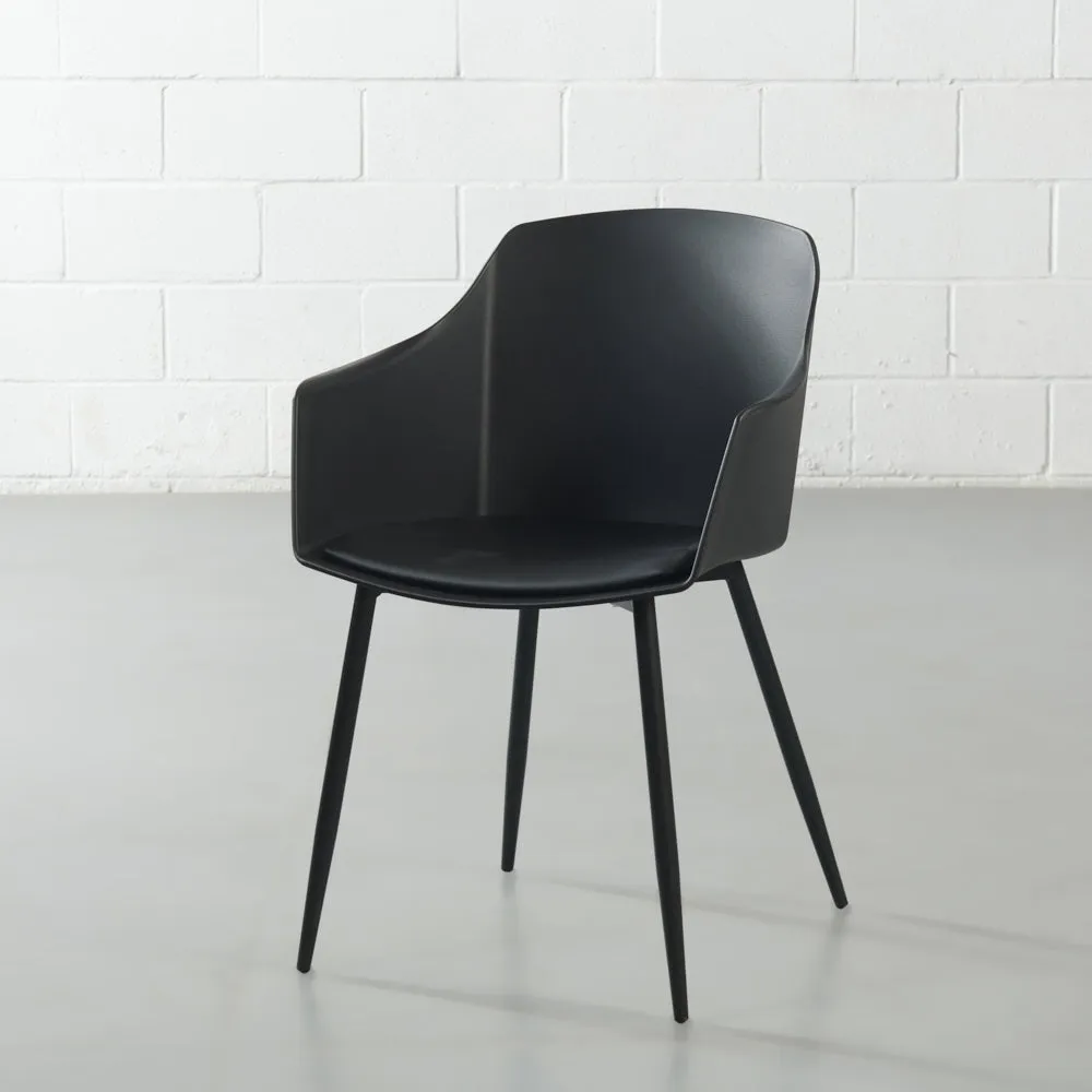 VENECIA - Black Armchair